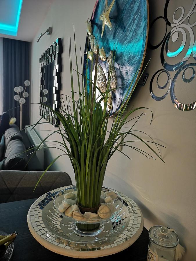 Silver Gray Appartment Balatonlelle Extérieur photo